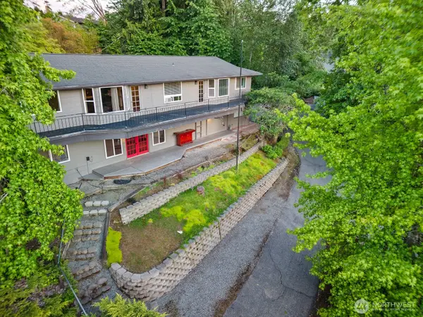 1531 Vista Drive, Puyallup, WA 98372