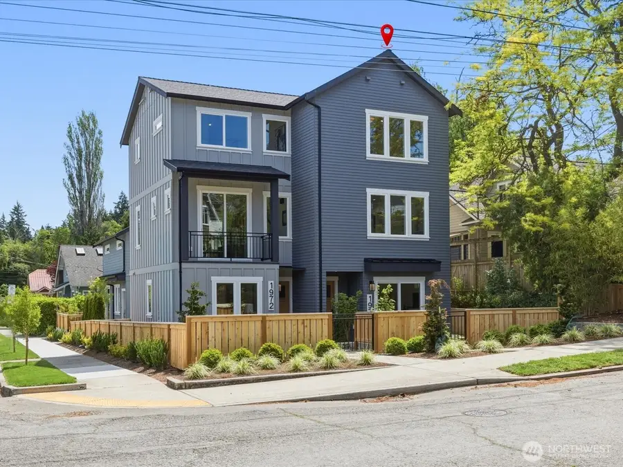 1970 25th Avenue E, Seattle, WA 98112 - #2