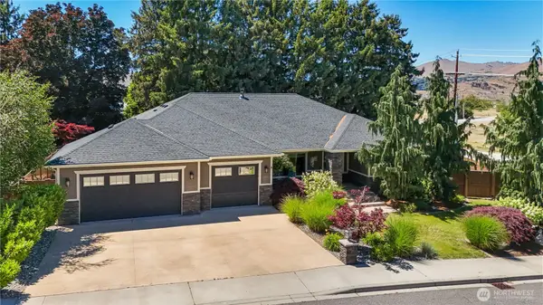 3484 Ashwood Drive, East Wenatchee, WA 98802