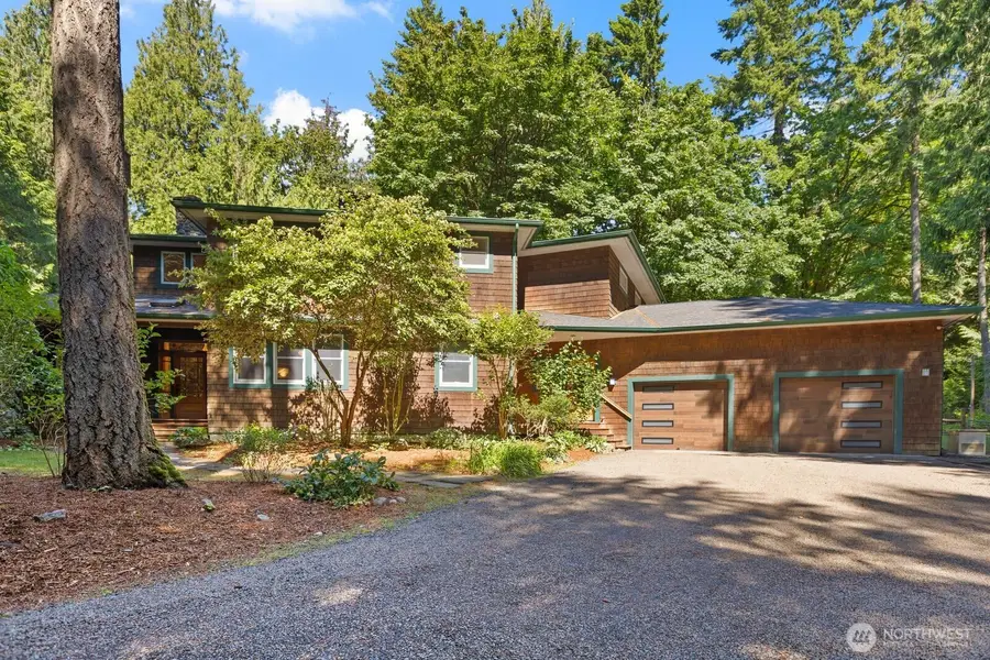 14677 Sivertson Road Ne, Bainbridge Island, WA 98110 - #2