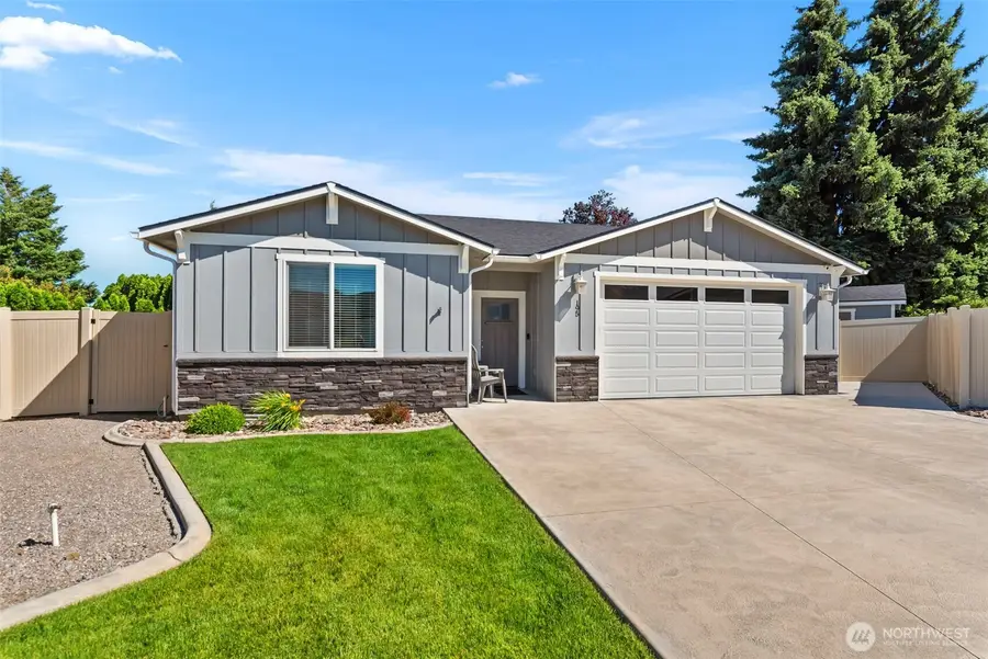 195 Pershing Circle, Wenatchee, WA 98801 - #2
