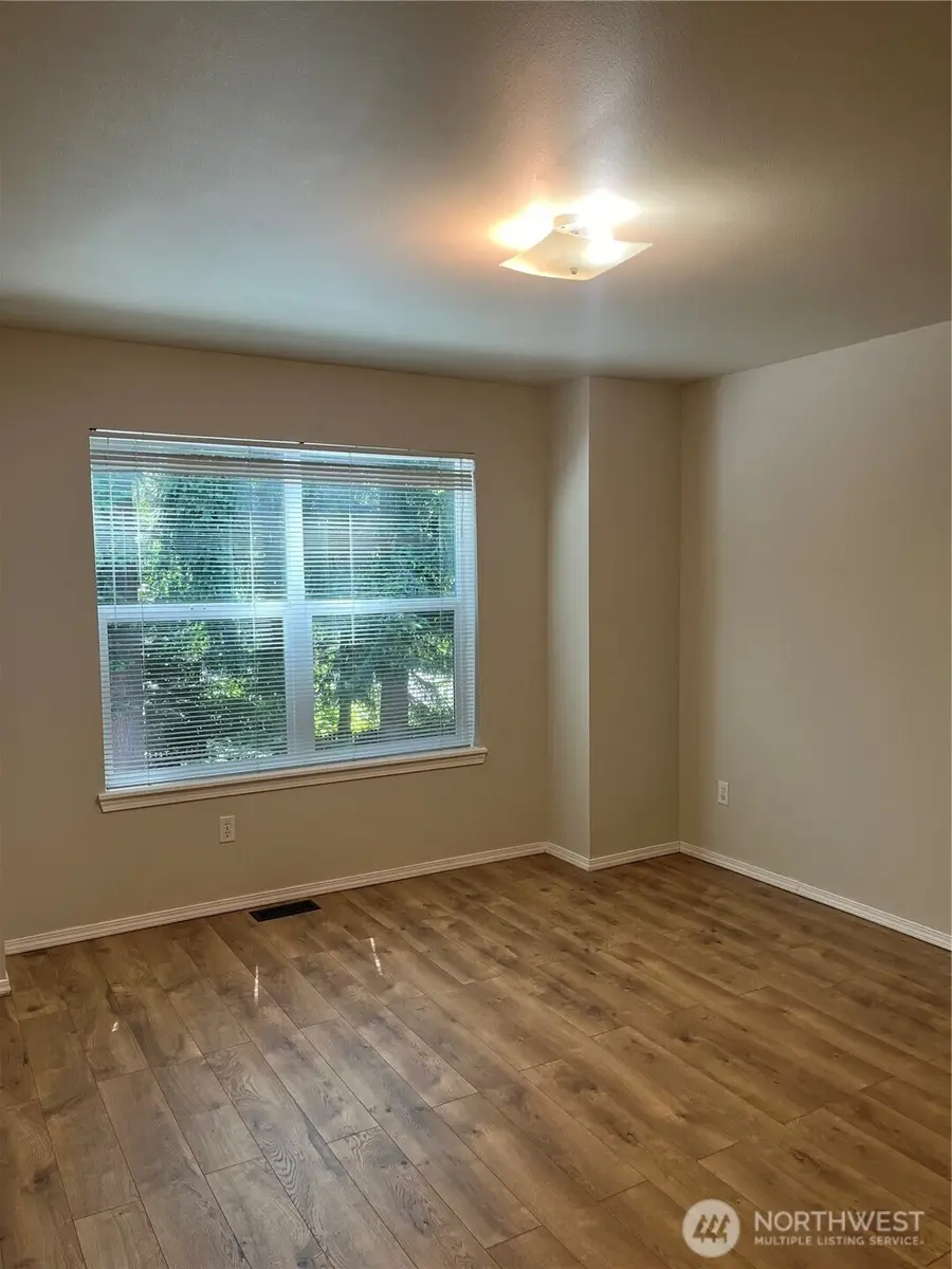 5718 S Grove Drive, Mukilteo, WA 98275 - #3