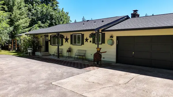 16005 148 Avenue Se, Yelm, WA 98597