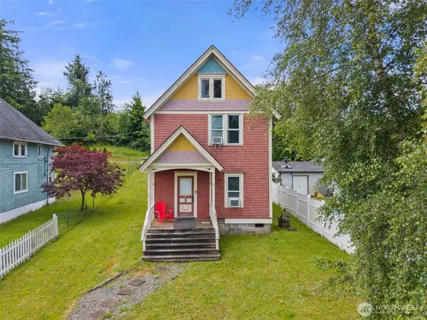 722 E Cowlitz Street, South Bend, WA 98586