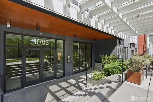 1085 103rd Avenue Ne #204, Bellevue, WA 98004