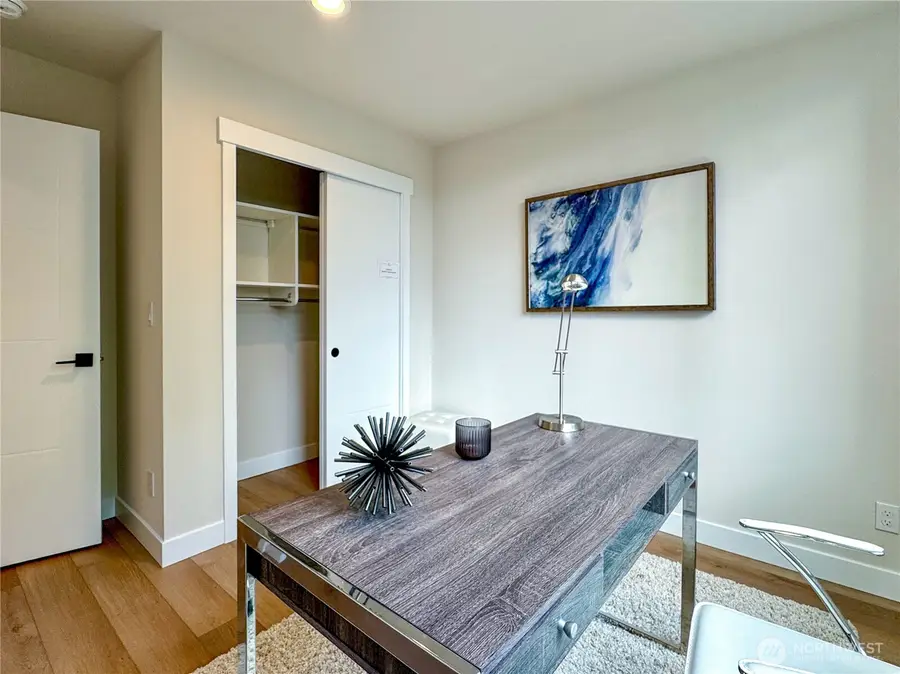 6947 42nd Avenue S, Seattle, WA 98118 - #3