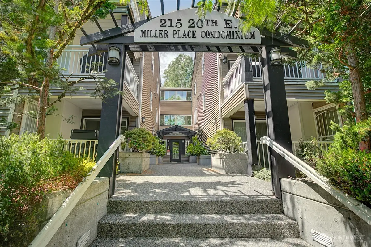 215 20th Avenue E #307, Seattle, WA 98112 - #1