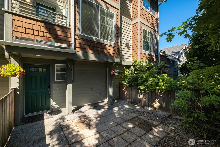 443 NE Ravenna Boulevard #B, Seattle, WA 98115 - #2