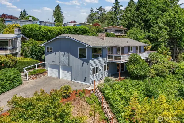 16434 9th Avenue Sw, Burien, WA 98166