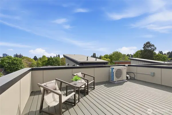 6221 9th Avenue Ne, Seattle, WA 98115