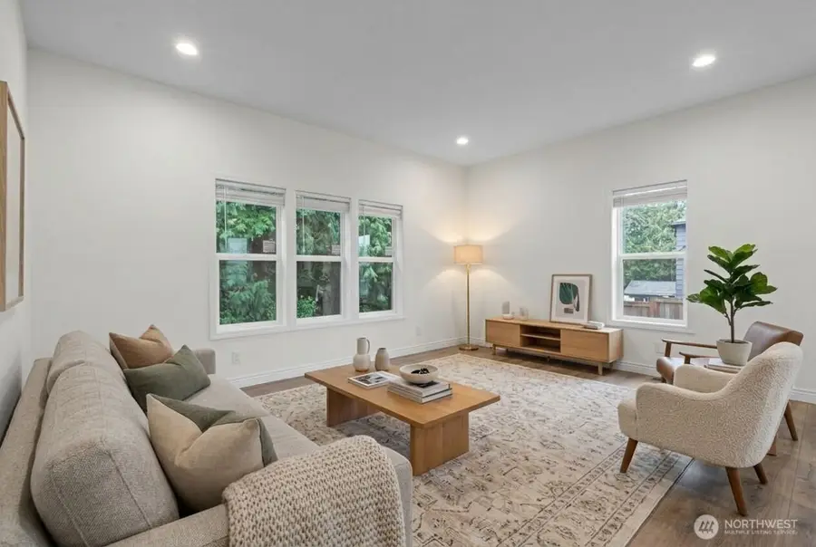 226 Orange Avenue, Burlington, WA 98233 - #2