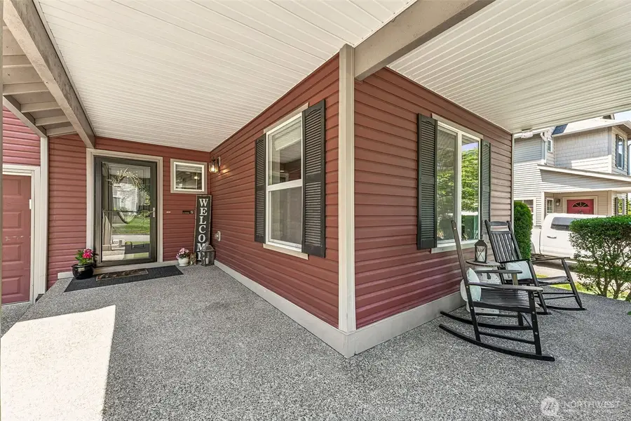 1315 Foreman St, Dupont, WA 98327 - #3