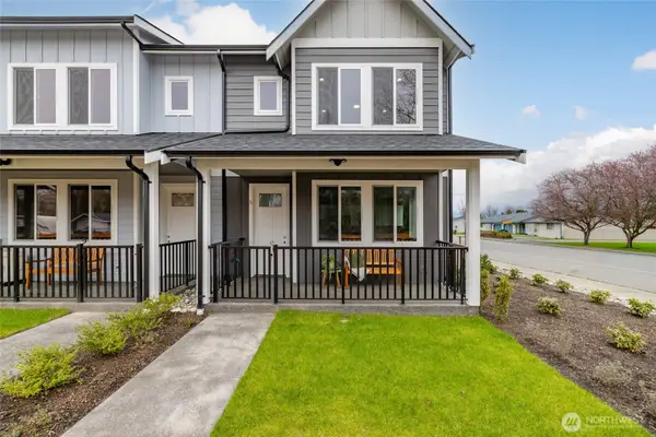 1601 N Waugh Road #A-D, Mount Vernon, WA 98273