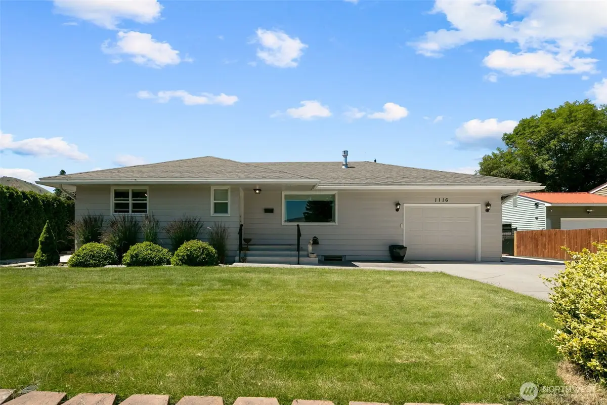 1116 Amherst Ave, Wenatchee, WA 98801 - #1