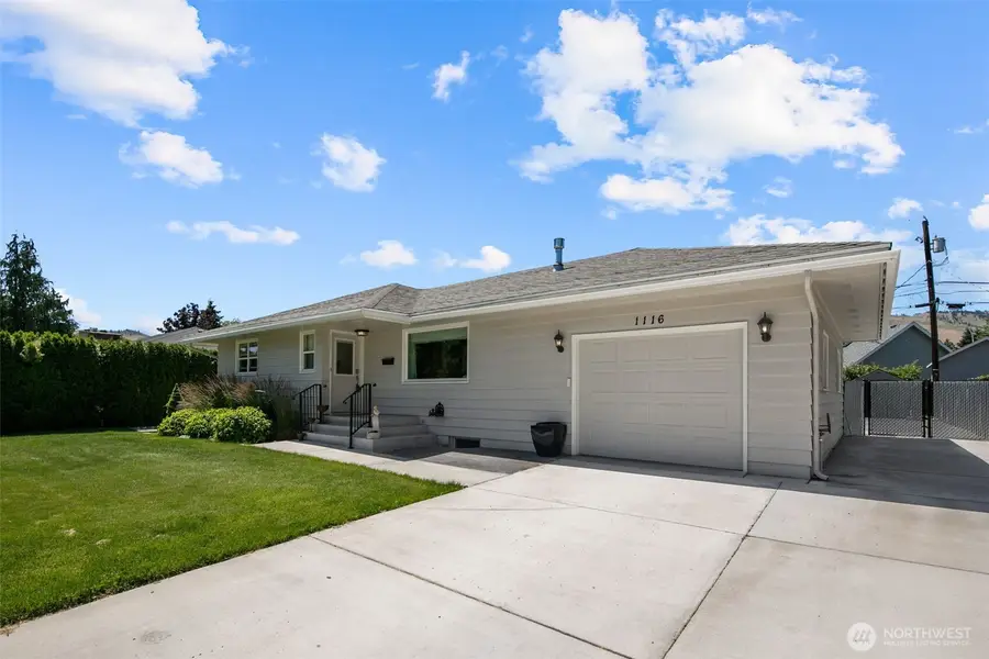 1116 Amherst Ave, Wenatchee, WA 98801 - #2