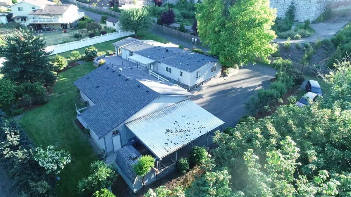 219 105th Avenue E, Edgewood, WA 98372 - #1