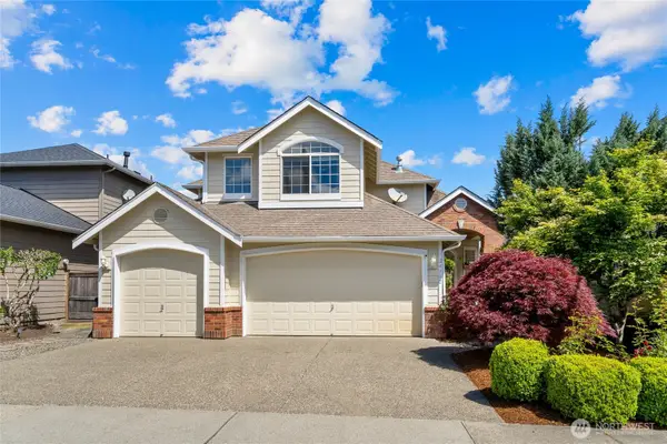 24312 E Main Drive, Sammamish, WA 98074