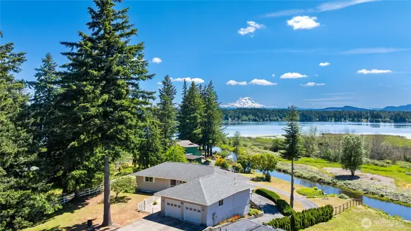 16026 Lawrence Place Se, Yelm, WA 98597