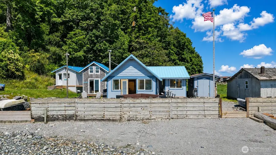 2 S Pilchuck Ave, Hat Island, WA 98206 - #2