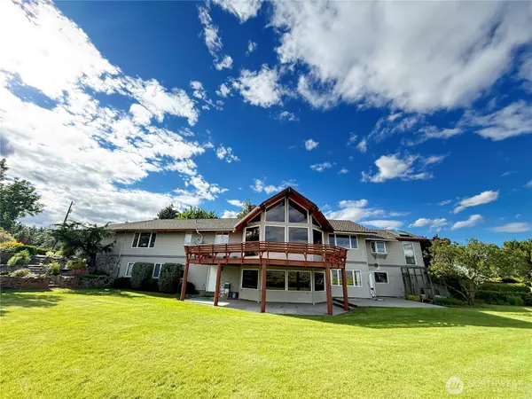 24 Valley View Drive, Omak, WA 98841