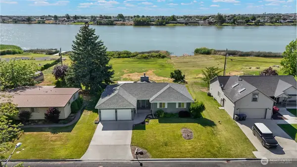 1202 S Eastlake Drive, Moses Lake, WA 98837