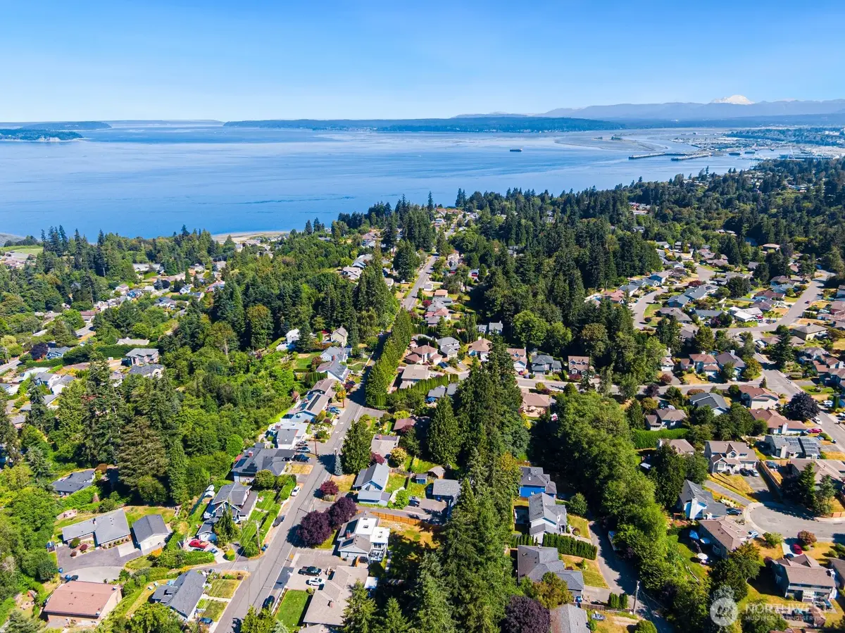 5011 Seahurst Avenue, Everett, WA 98203 - #1