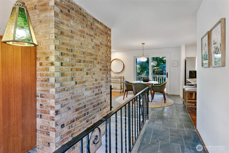 23321 75th Avenue W, Edmonds, WA 98026 - #2