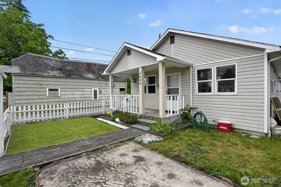 4609 S 66th Street, Tacoma, WA 98409 - #3