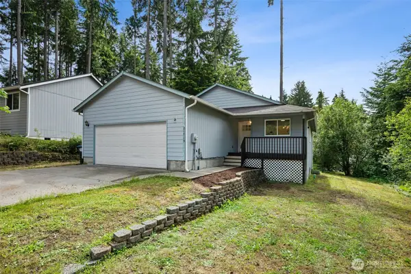 21715 N Clear Lake Boulevard Se, Yelm, WA 98597