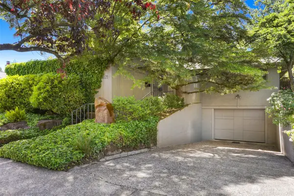 1871 40th Avenue E, Seattle, WA 98112