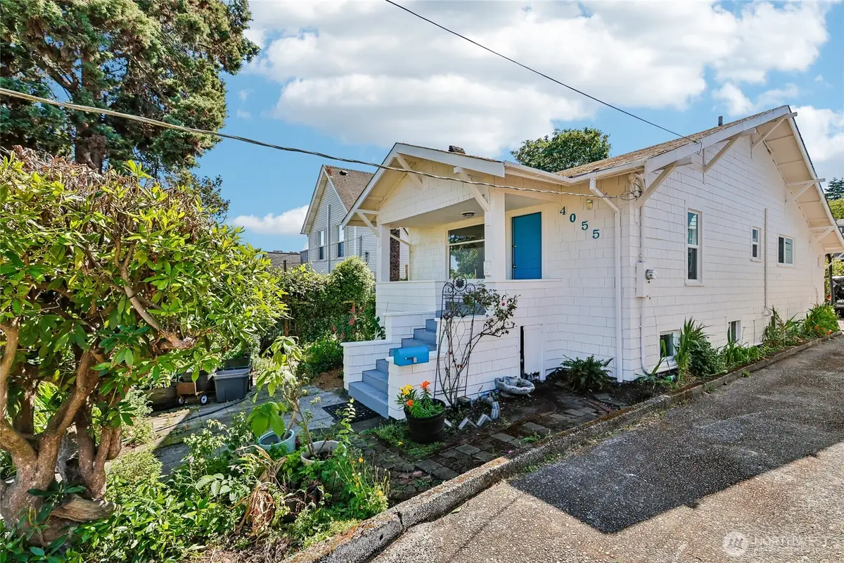 4055 Latona Avenue Ne, Seattle, WA 98105 - #1