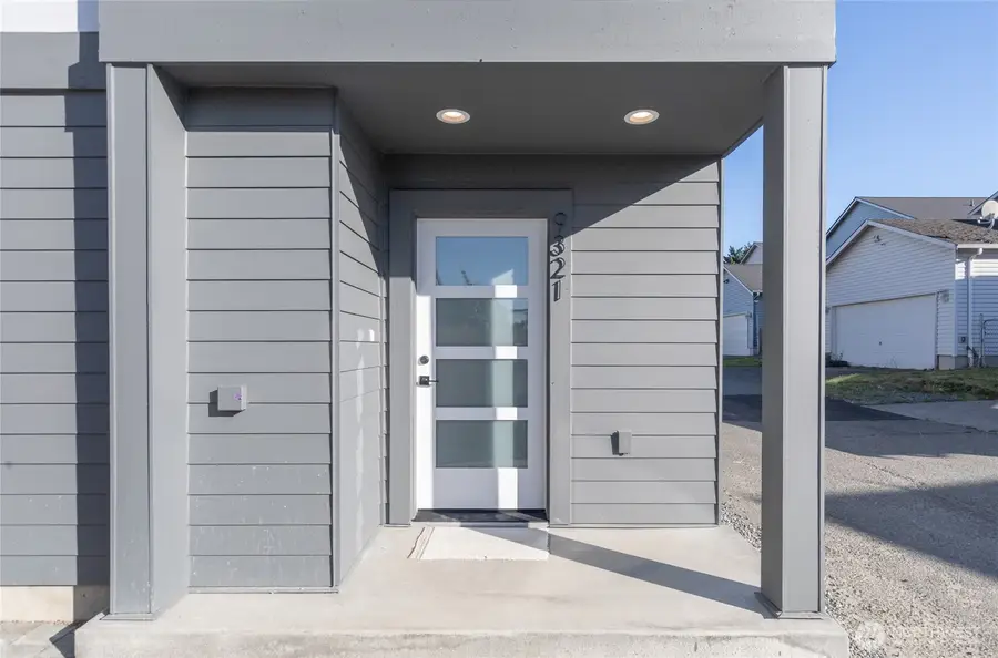 9321 Marcus Avenue S, Seattle, WA 98118 - #2