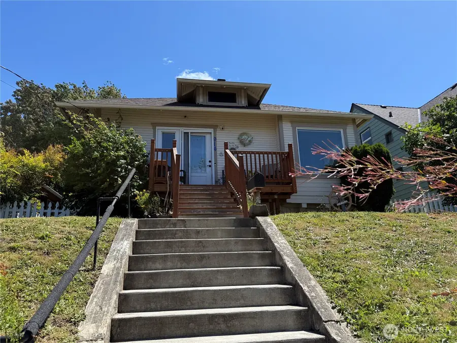 914 Pacific Avenue, Bremerton, WA 98337 - #3