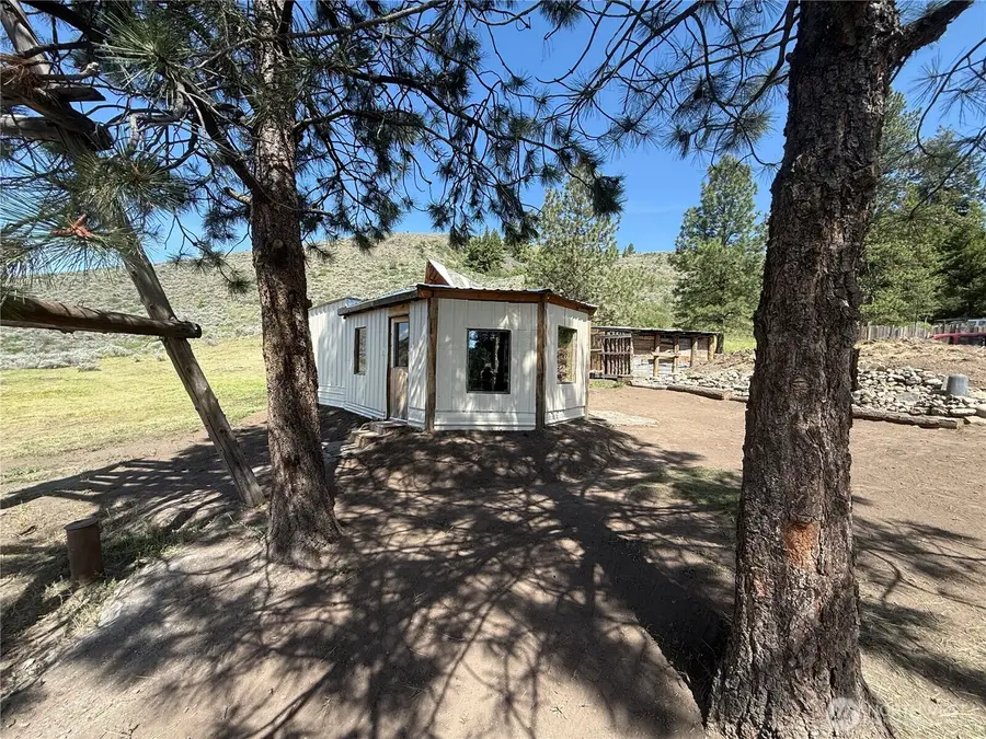174 N Lambert Lane, Republic, WA 99166 - #2