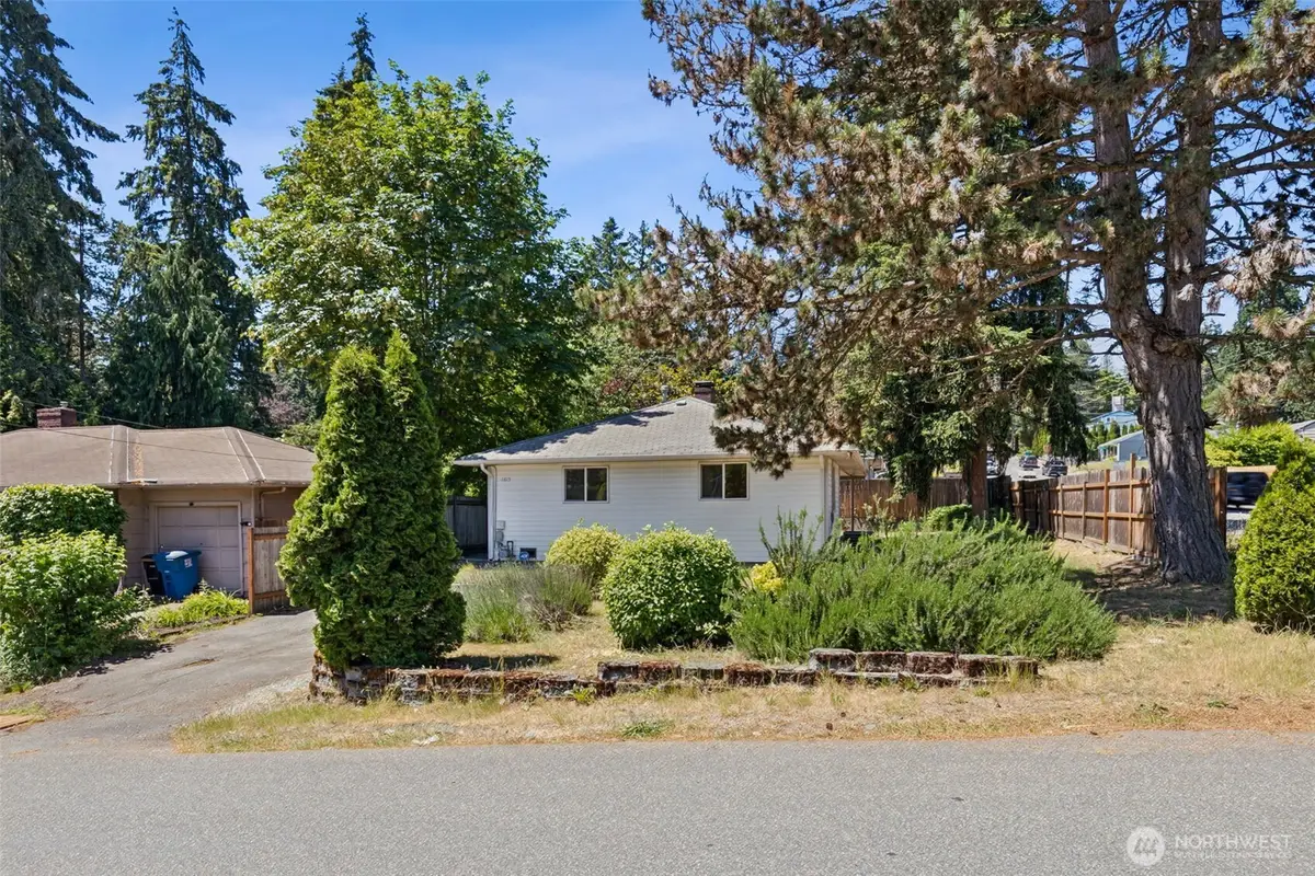 2613 NE 145th Street, Seattle, WA 98155 - #1
