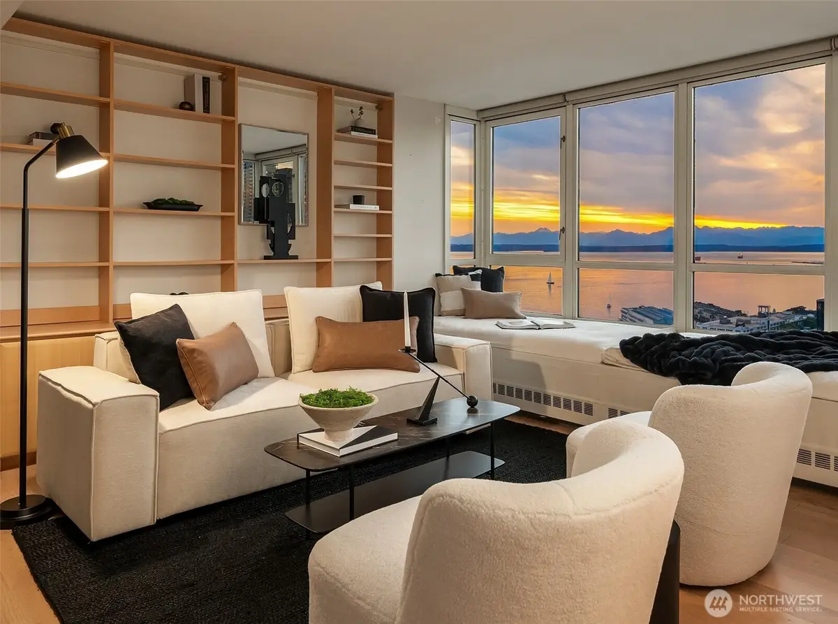 2125 1st Avenue #1902, Seattle, WA 98121 - #1