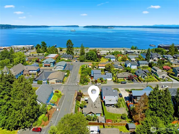308 Loveland Avenue, Mukilteo, WA 98275