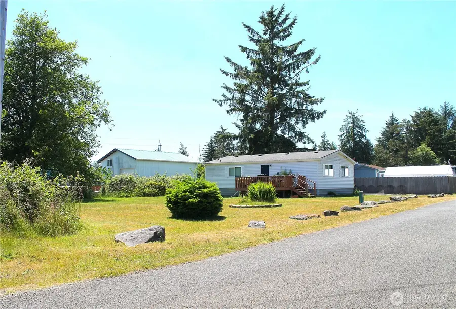 279 W Oregon Avenue, Westport, WA 98595 - #2