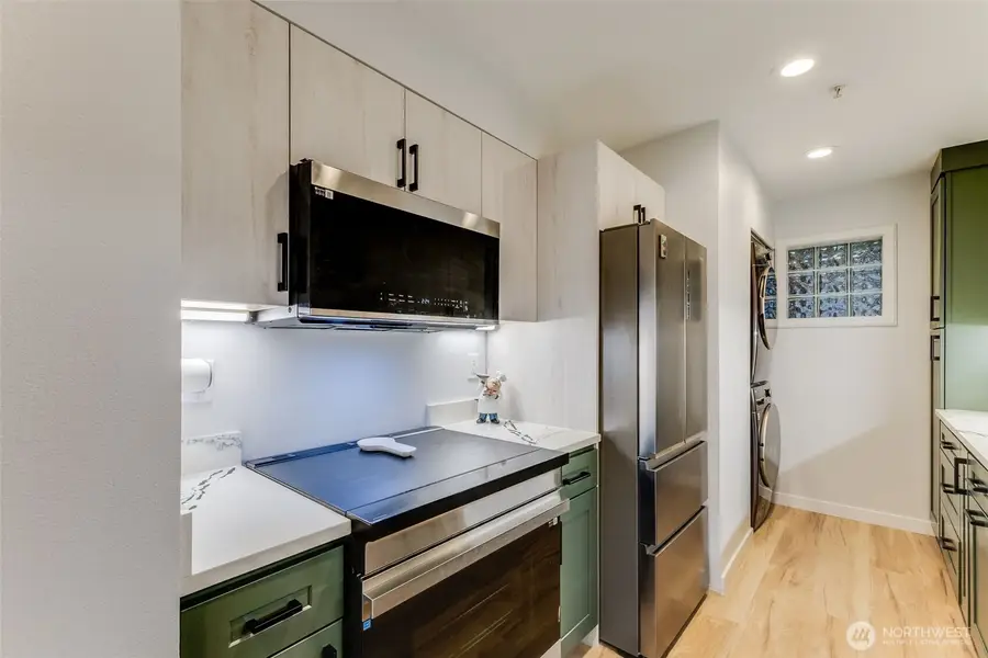 1504 Aurora Avenue N #110, Seattle, WA 98109 - #2