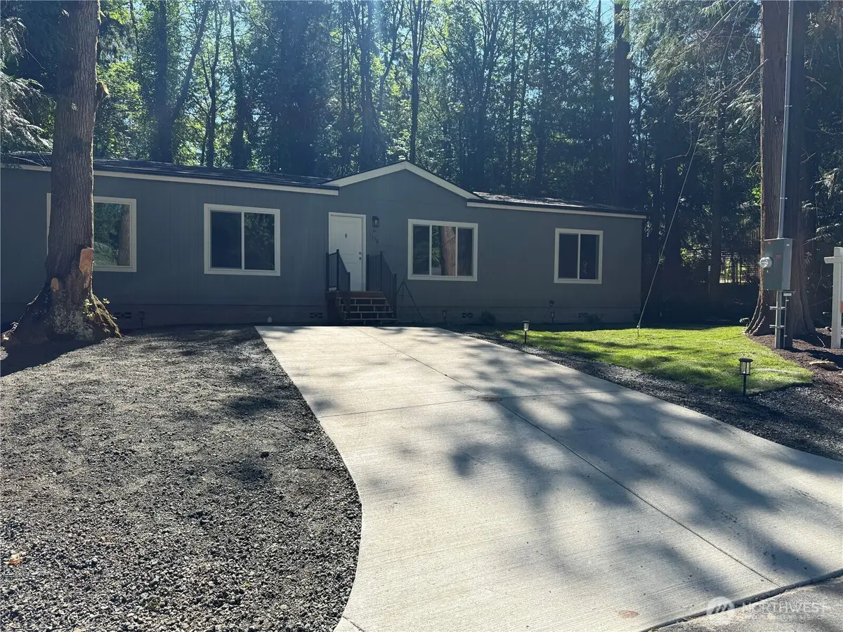 1118 Brentwood Drive, Bremerton, WA 98312 - #1