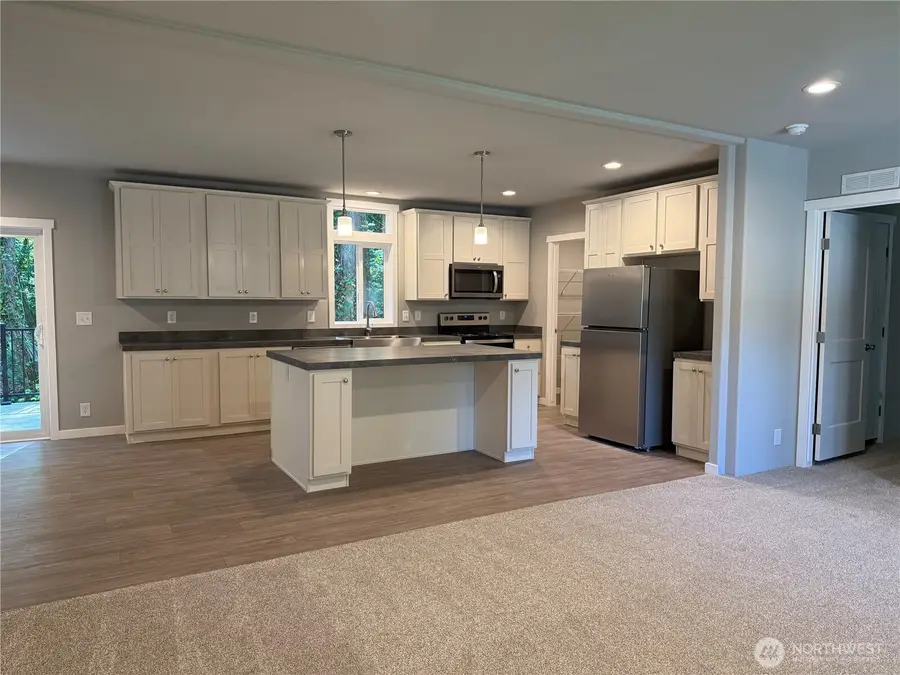 1118 Brentwood Drive, Bremerton, WA 98312 - #2