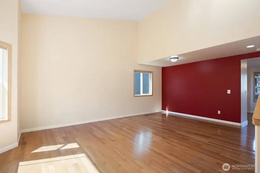 8 80th Drive Ne, Lake Stevens, WA 98292 - #3