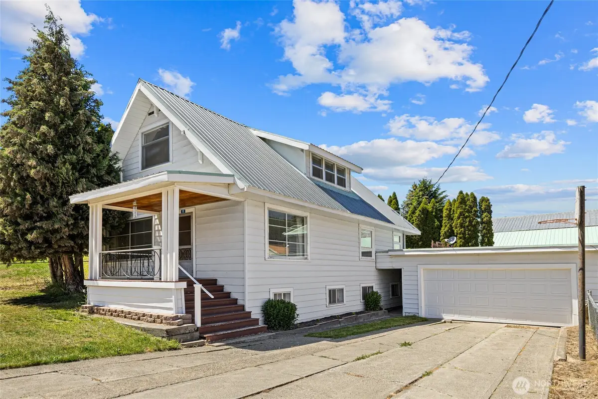 107 W Montana Avenue, Roslyn, WA 98941 - #1