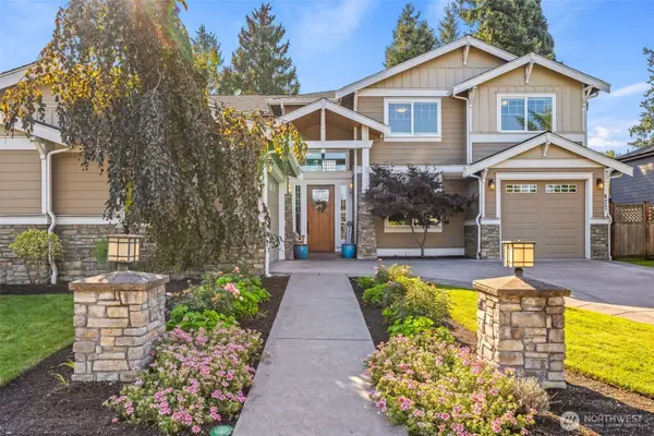 627 SW 185th Street, Normandy Park, WA 98166