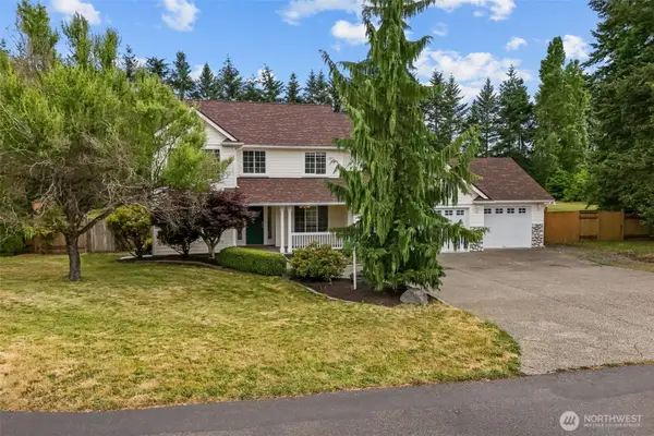825 267th Street Ct E, Spanaway, WA 98387