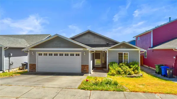 1379 NE Big Berry Loop, Oak Harbor, WA 98277