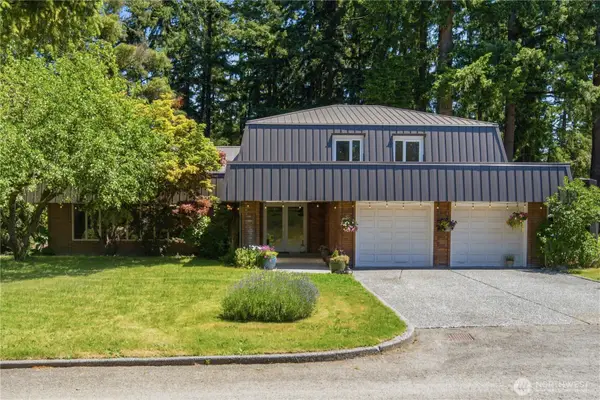 3050 SE Mullenix Road, Port Orchard, WA 98367