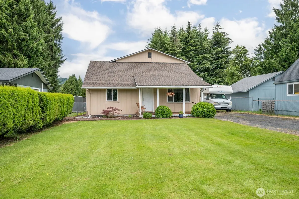 3284 Oak Street, Longview, WA 98632 - #1