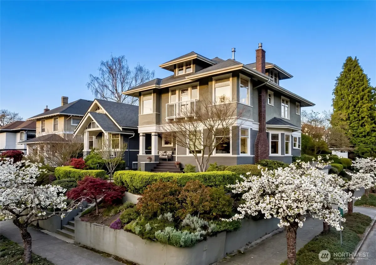 2002 1st Avenue N, Seattle, WA 98109 - #1