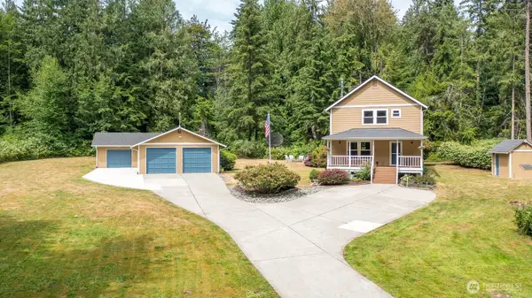 3023 S Camano Drive, Camano Island, WA 98282
